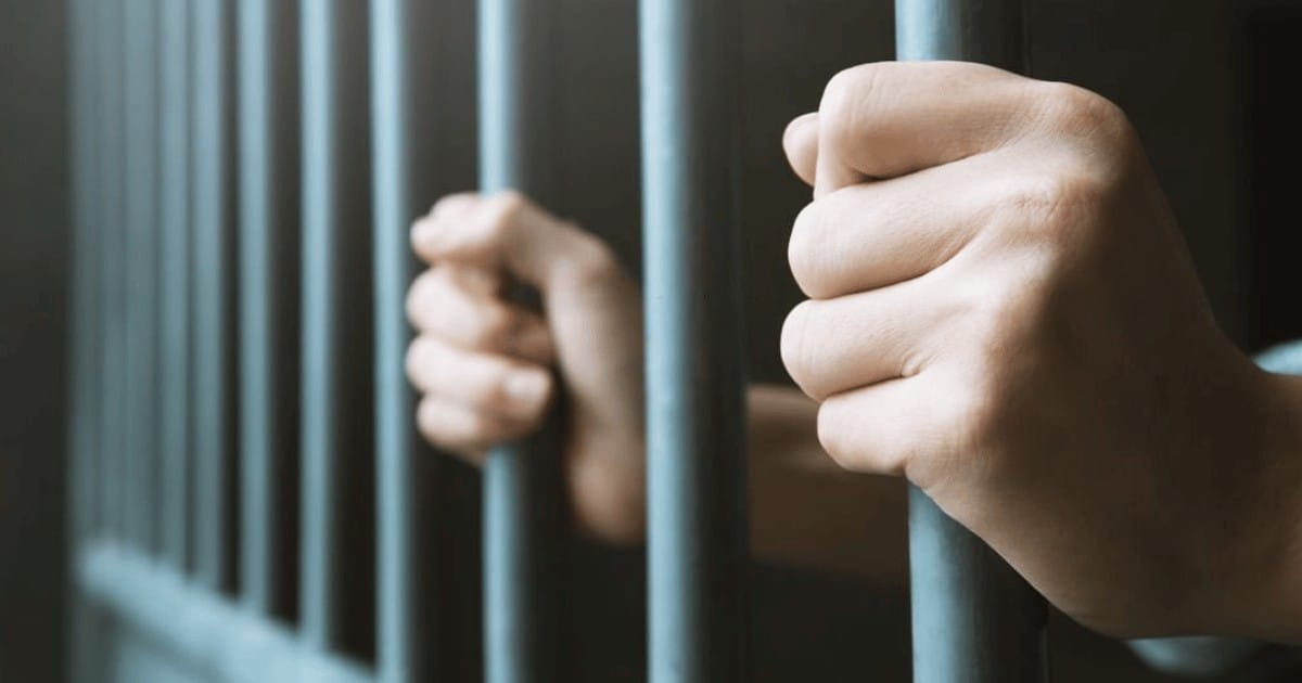 bipartisan bill expunge federal cannabis records